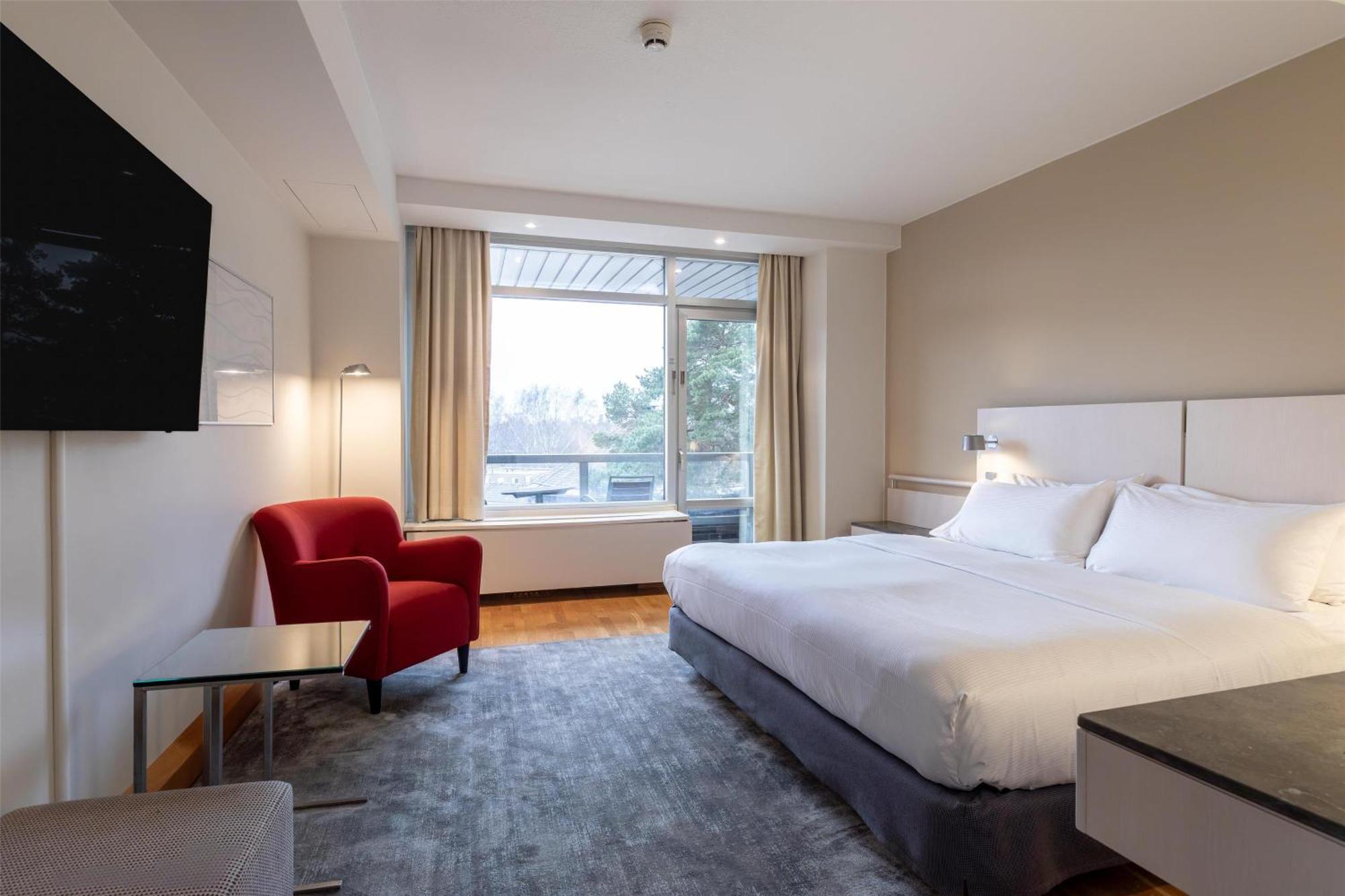 Hilton Kalastajatorppa Hotelli 4*