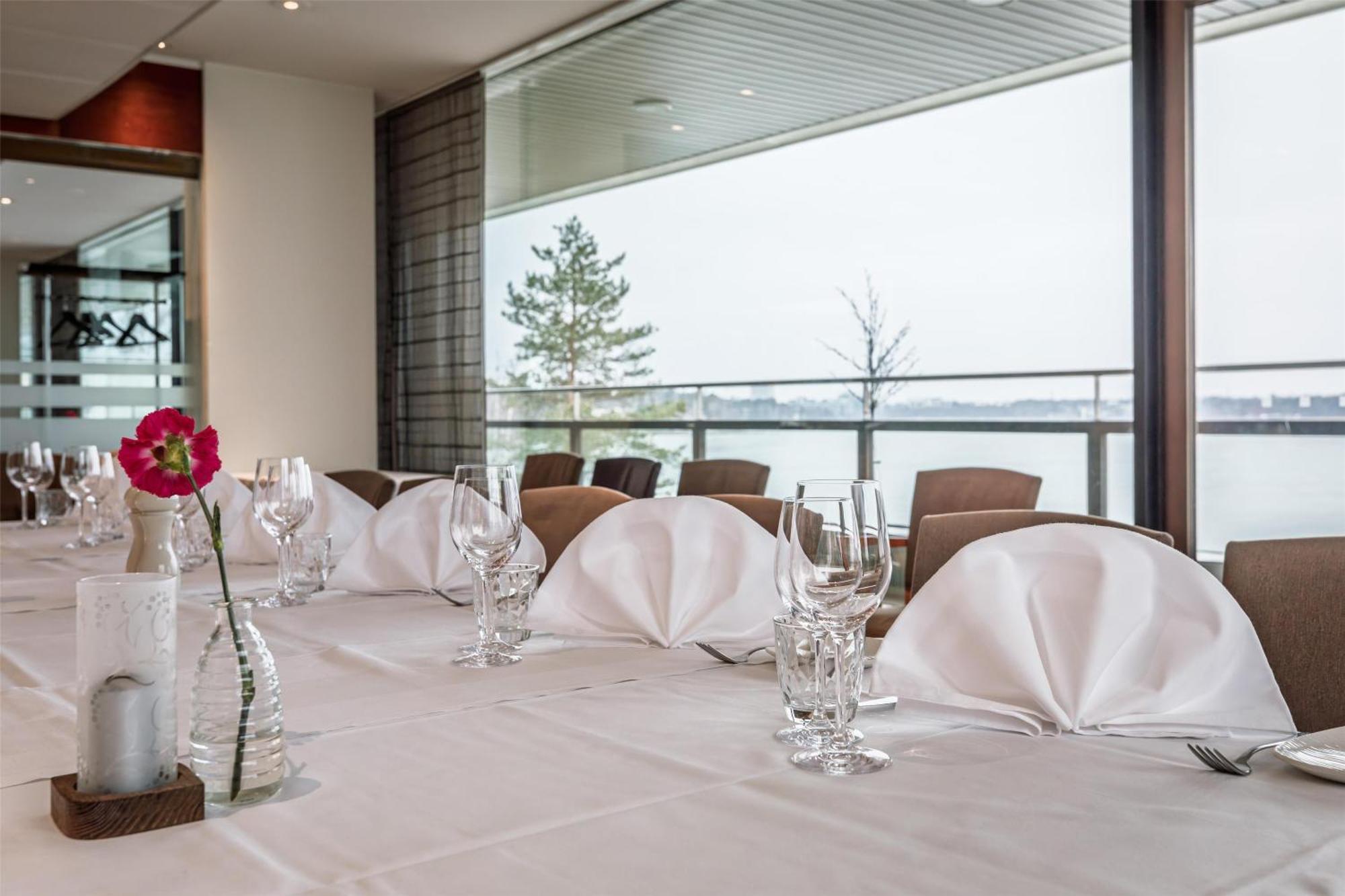 Hilton Kalastajatorppa 4* Helsinki
